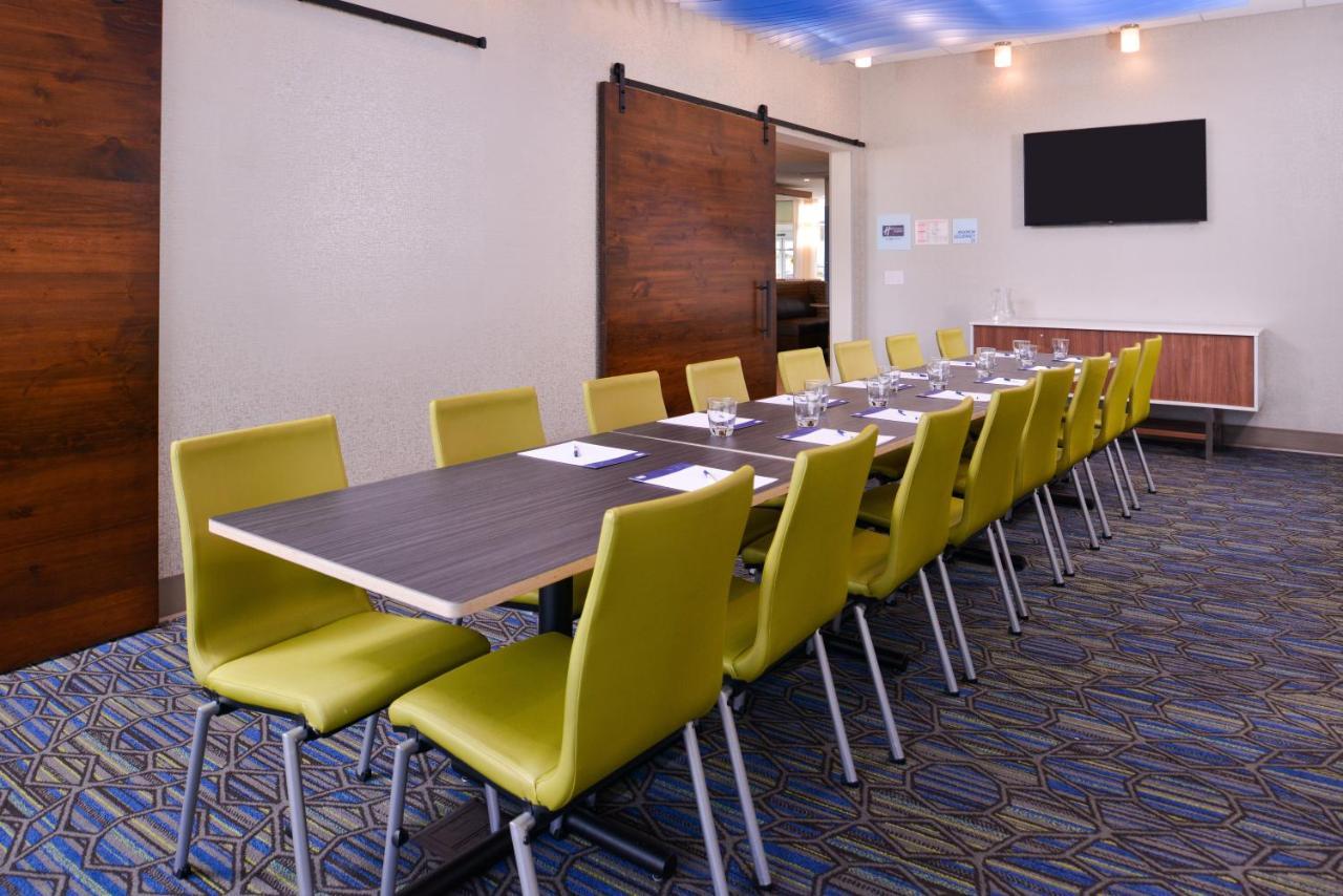 Holiday Inn Express & Suites - Mall Of America - Msp Airport By Ihg Bloomington Zewnętrze zdjęcie
