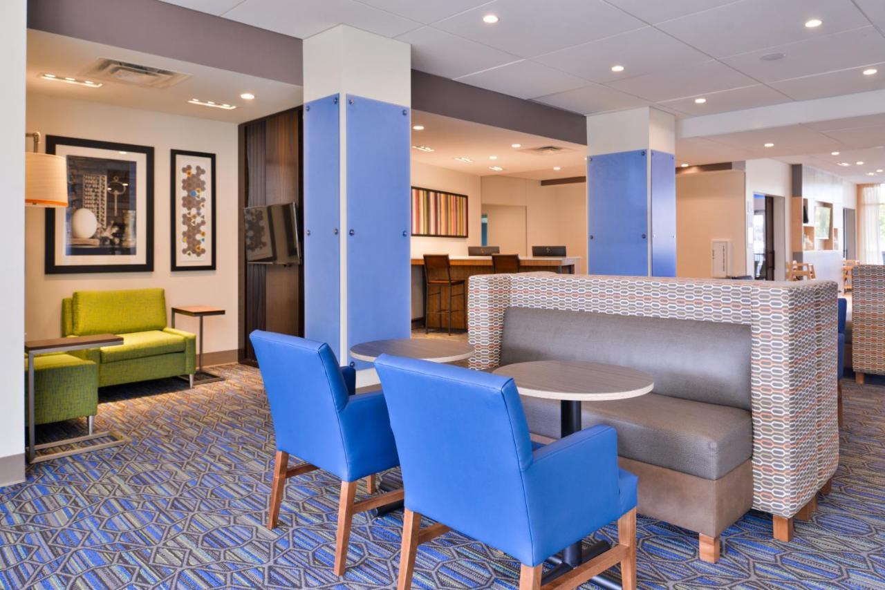 Holiday Inn Express & Suites - Mall Of America - Msp Airport By Ihg Bloomington Zewnętrze zdjęcie