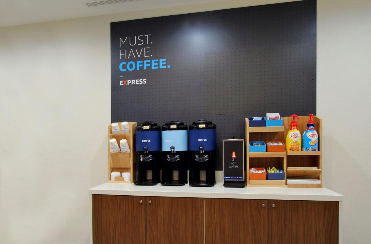 Holiday Inn Express & Suites - Mall Of America - Msp Airport By Ihg Bloomington Zewnętrze zdjęcie